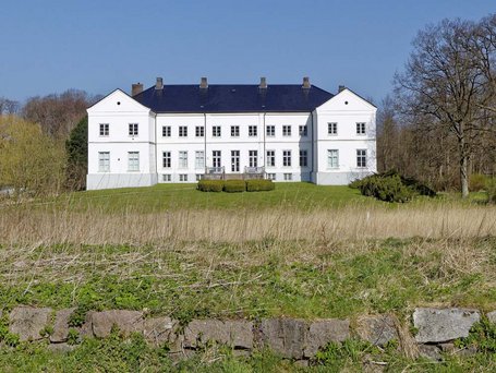 Windeby, Herrenhaus; (c) Pelz/Wikipedia