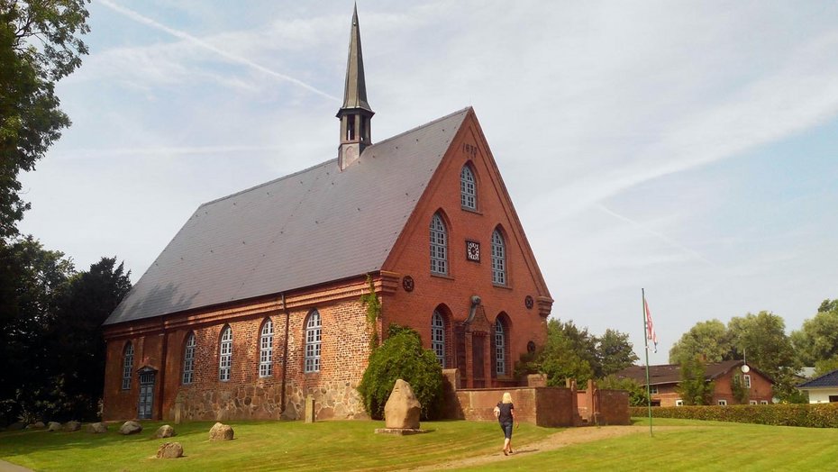 Barlt, St. Marien-Kirche, (c) enrico19 via Wikipedia